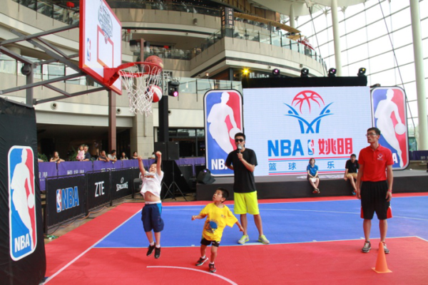 崭露头角 崭露头角